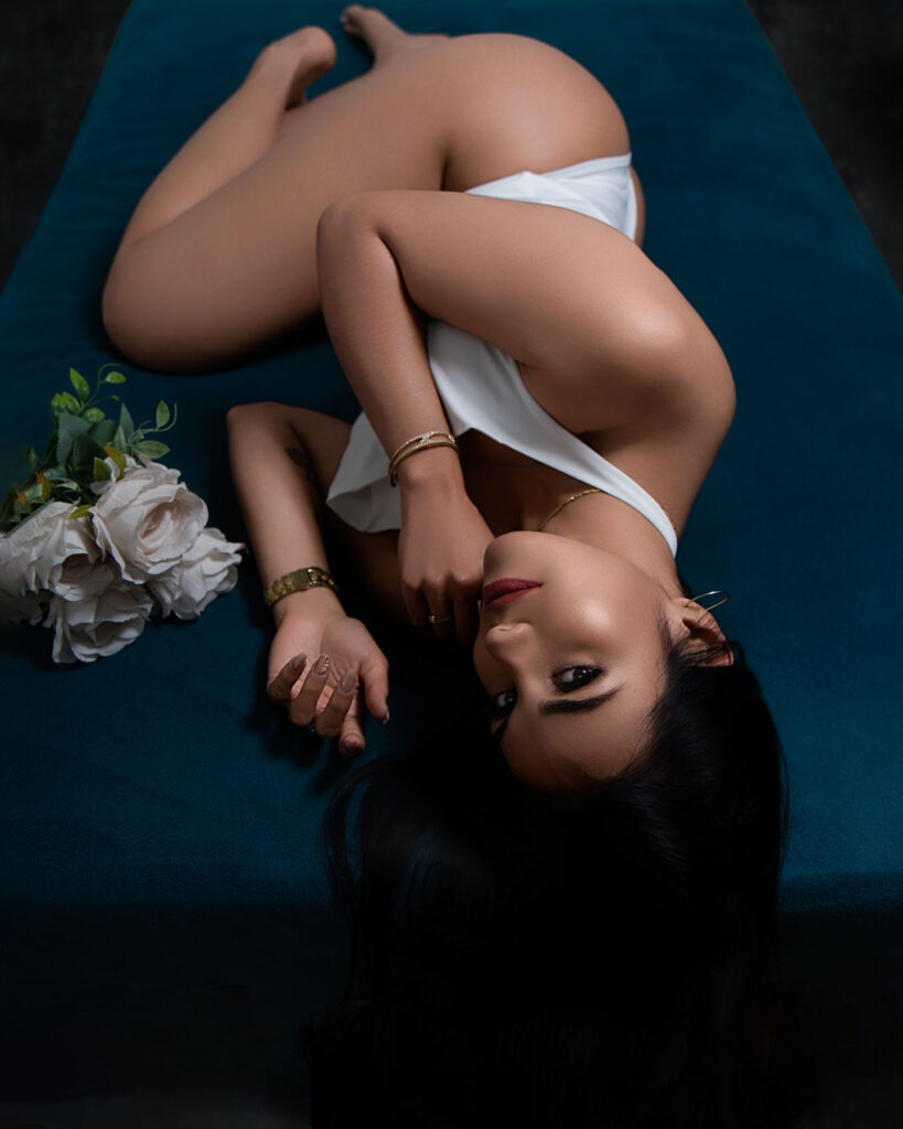 Sesión boudoir estilo Lienzo en Lima